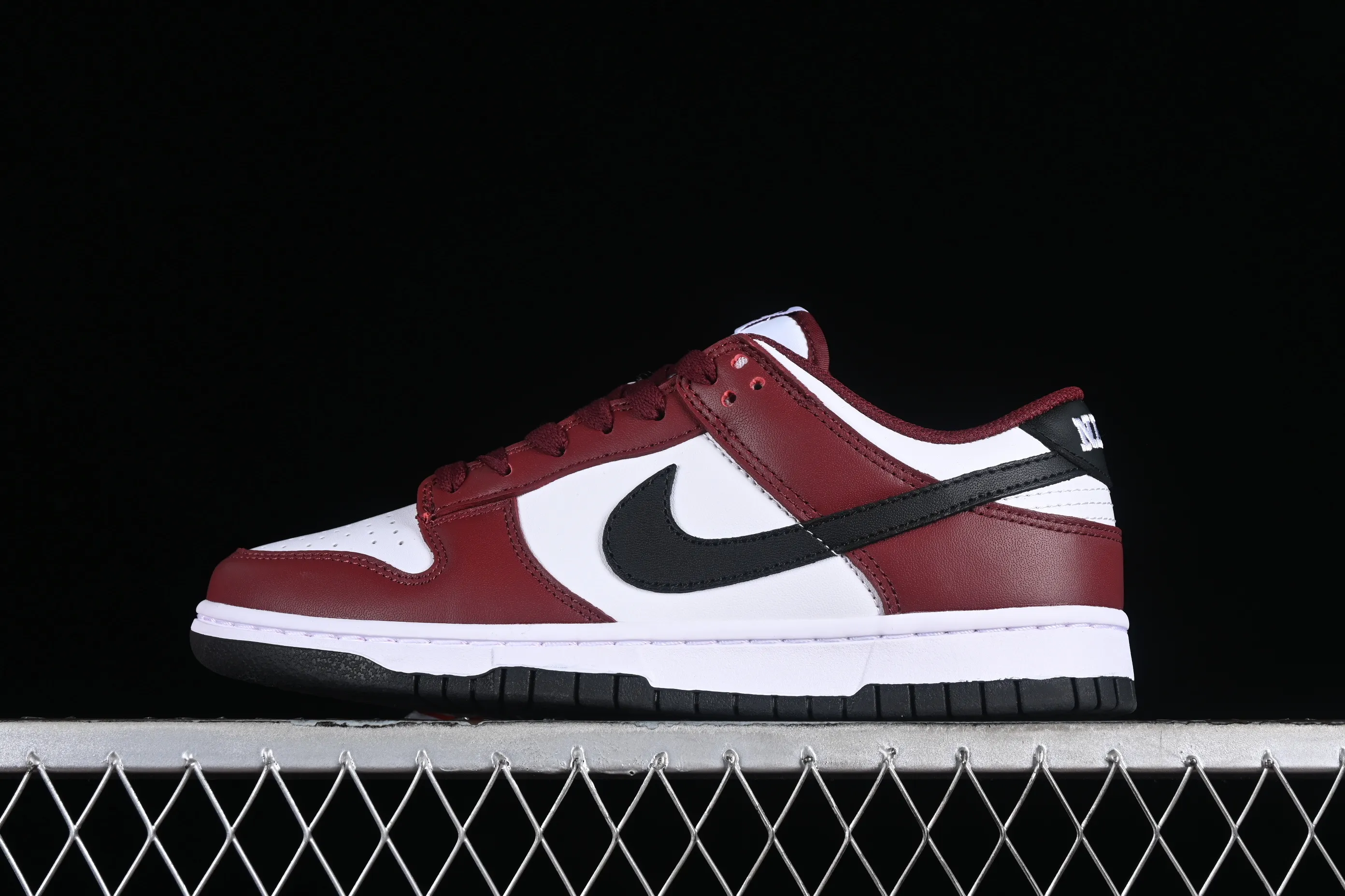 All categories Nk SB Dunk series Nk SB Dunk Low low-top sneakers Nk Dunk Low burgundy black SB low-top sports and leisure sneakers FJ4616-600